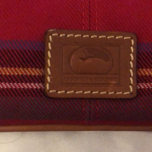 Dooney & Bourke Red Tartan & Brown Leather Trim ZA Wristlet NWT - Picture 3 of 16